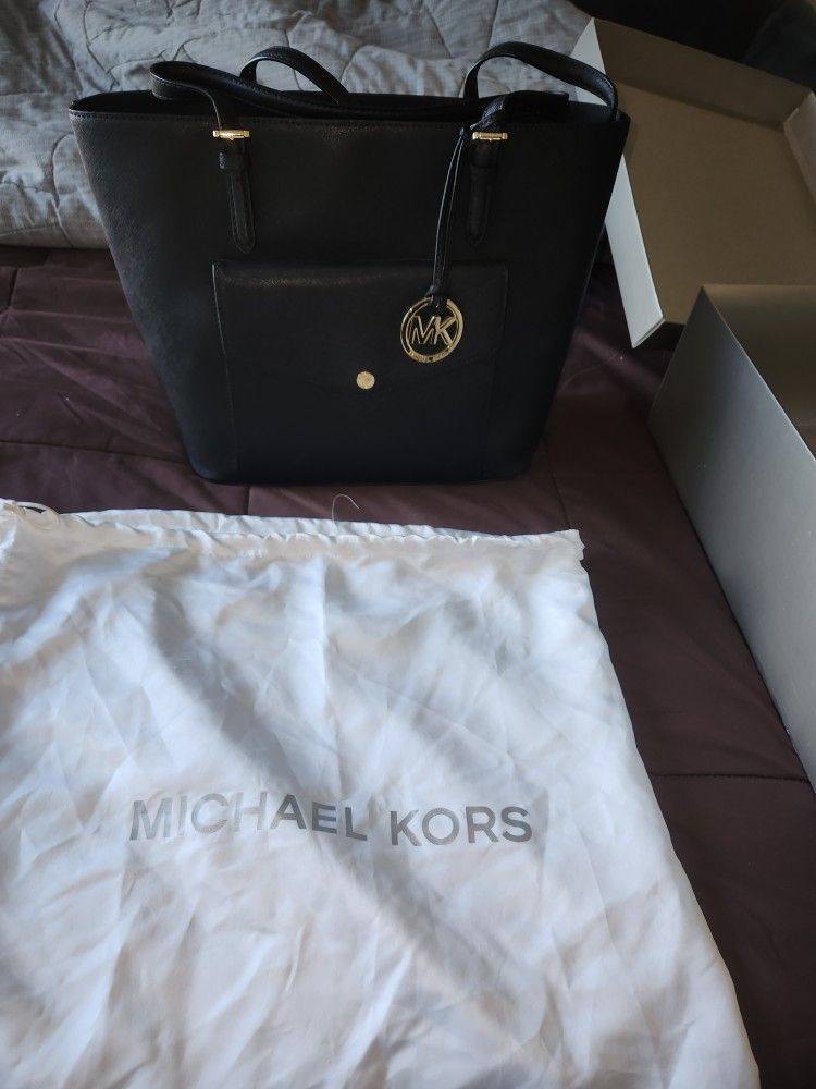 Michael Kors Shoulder Bag