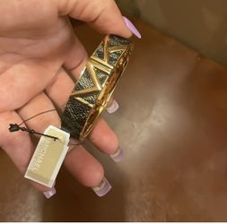 MICHAEL KORS Gold-Tone Mott Bangle Bracelet