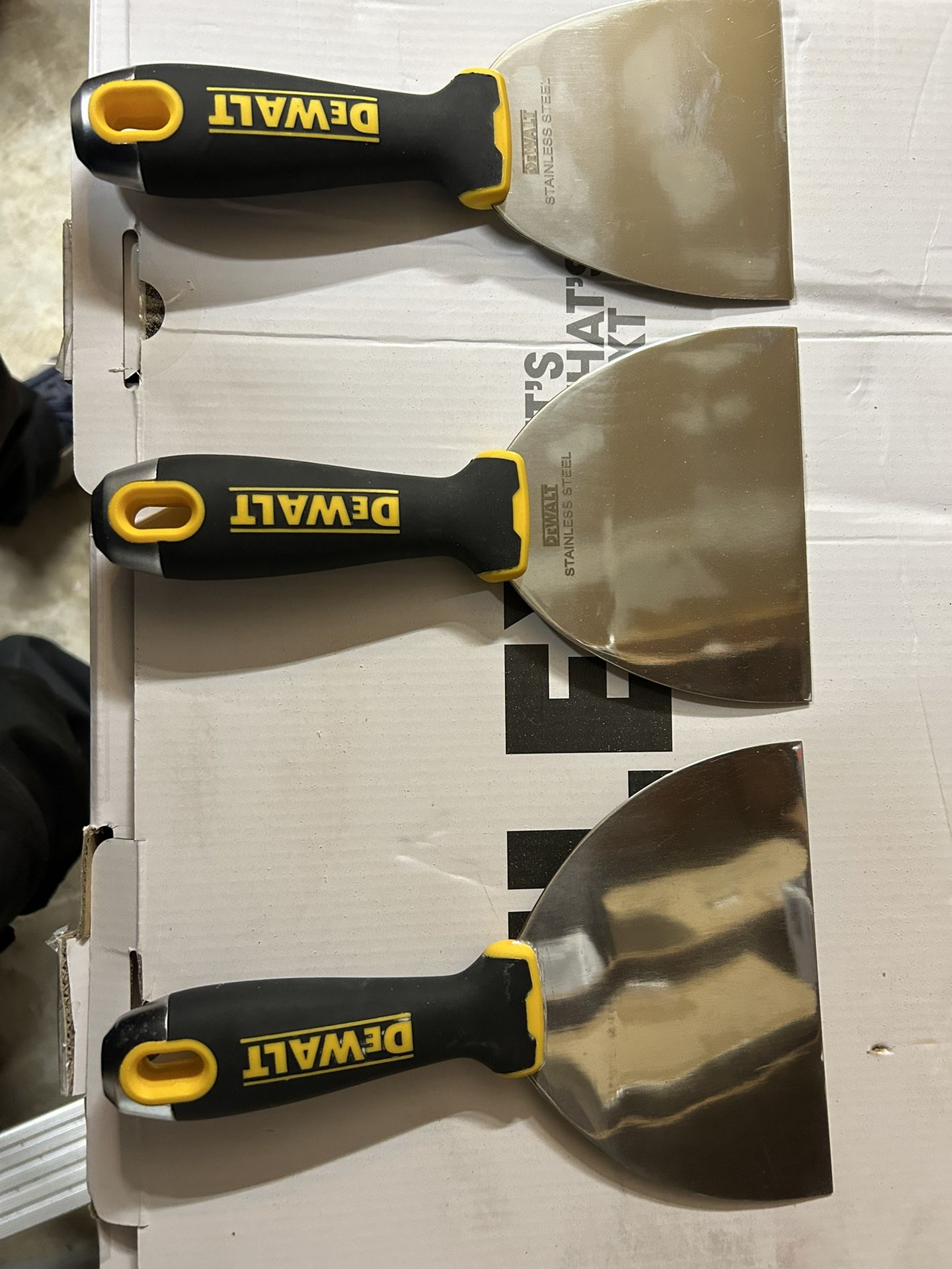 Dewalt Mud Joint Knife 3 Pc
