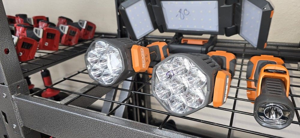 NEW RIDGID 18V SPOT LIGHTS 45$ EACH TOOL ONLY