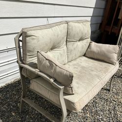 Patio Couch W/cushions
