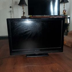 DYNEX 30 In Tv