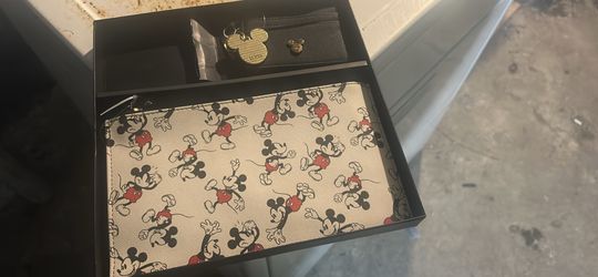 Mickey Purse