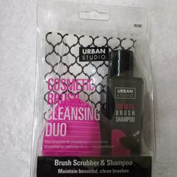 Make up Brush Scrubber And Shampoo