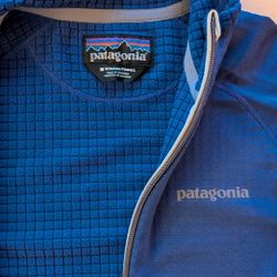 Patagonia W's M R1 Full Zip Fleece Jacket 