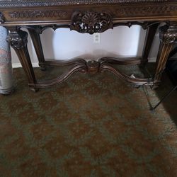 Sofa loveseat two chairs, coffee table two end tables moving must cell