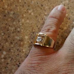 Men's 10k Gold Ring