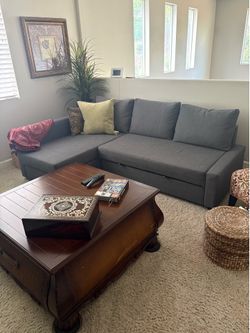 Small sectional (sofa bed)
