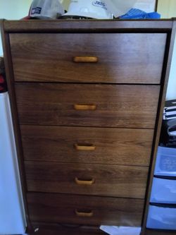 Wood dresser