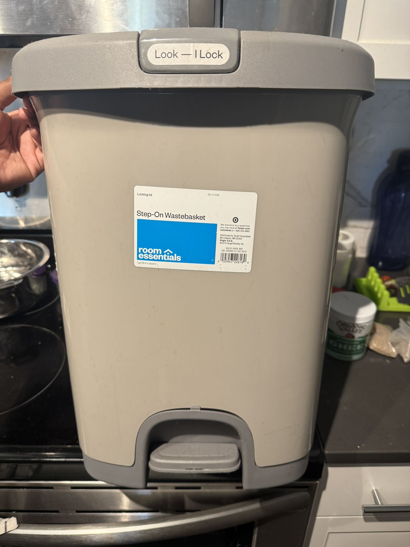 Never Used - 7gal Trash can