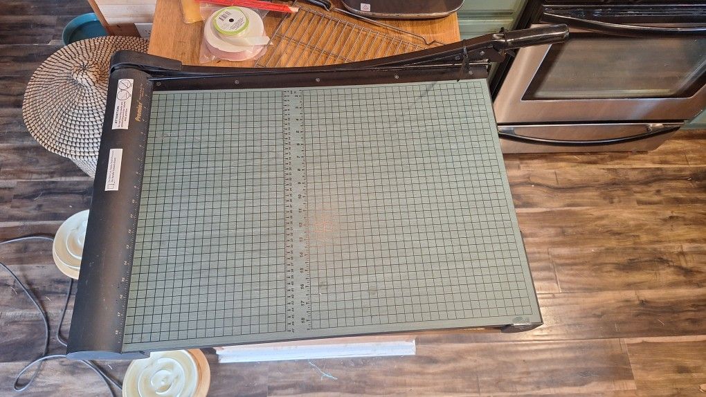 Paper Cutter 
