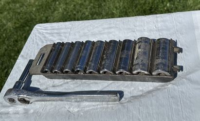 Craftsman 3/8 Deep Socket Ratchet Set