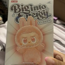 POPMART BIG INTO ENERGY LABUBU