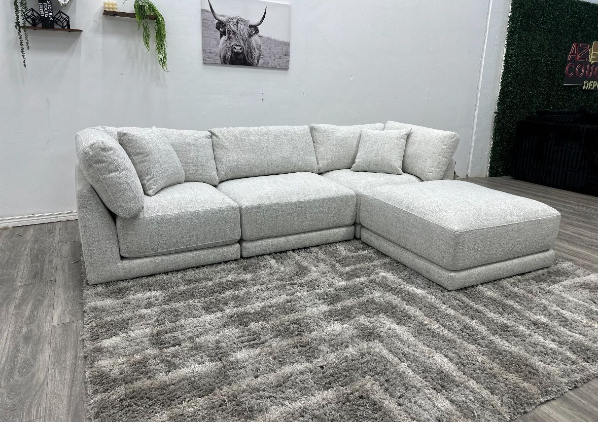 Costco Sectional Modular Couch - Free Delivery