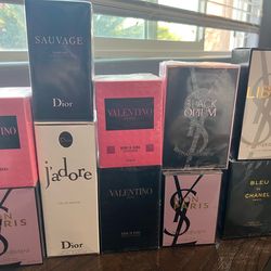 Perfumes/cologne