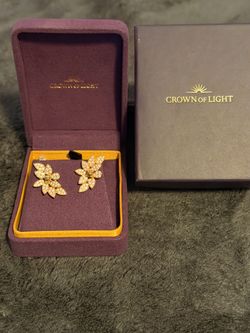 Crown Of Light earrings