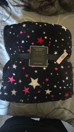 New Star Victoria Secret Blanket 