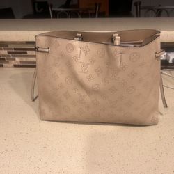 Bella Tote Mahina Leather 