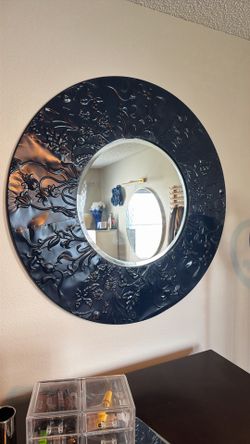 Metal Mirror