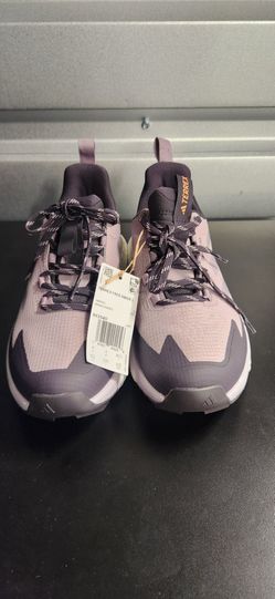 Trxx hiking shoes size 5.5