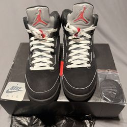 Air Jordan 5 Retro OG Black Metallic Reimagined