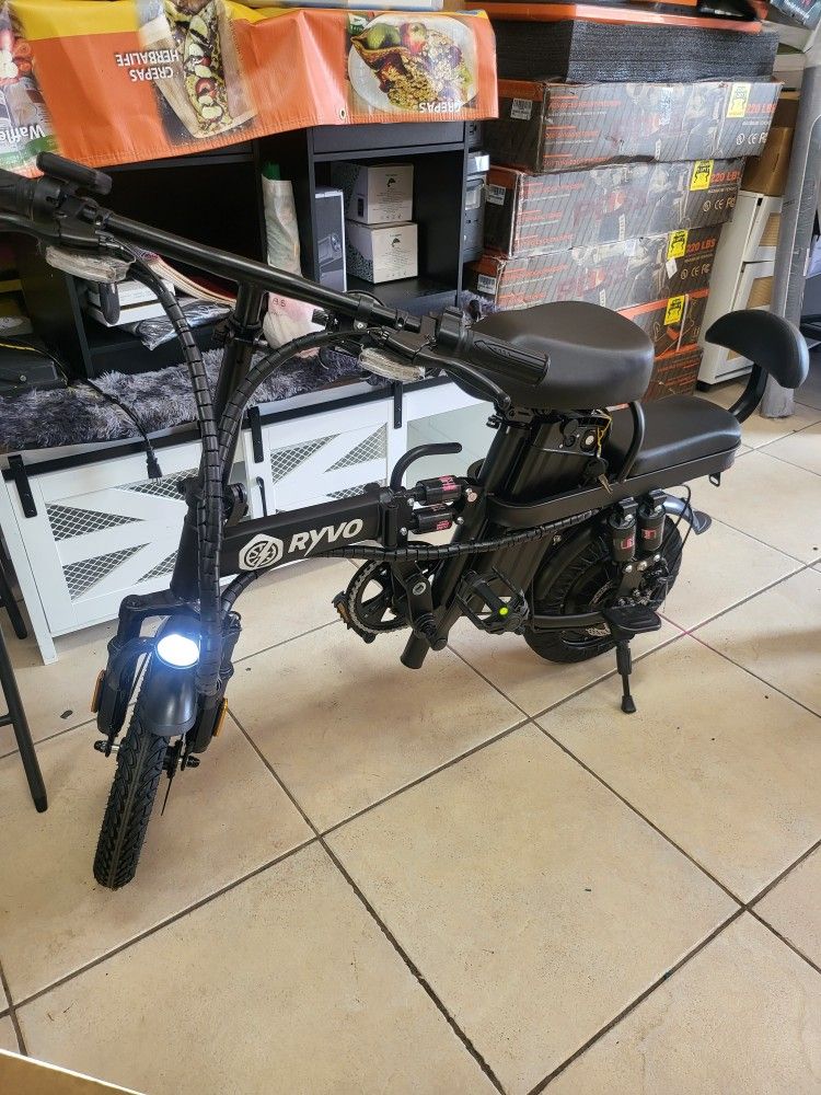 Ryvo Electric Bicycle 650w 25 Mph