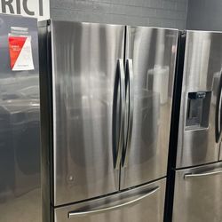 Samsung Black Stainless Steel Refrigerator