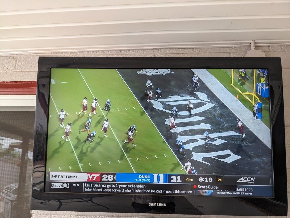 40 Inch Samsung TV