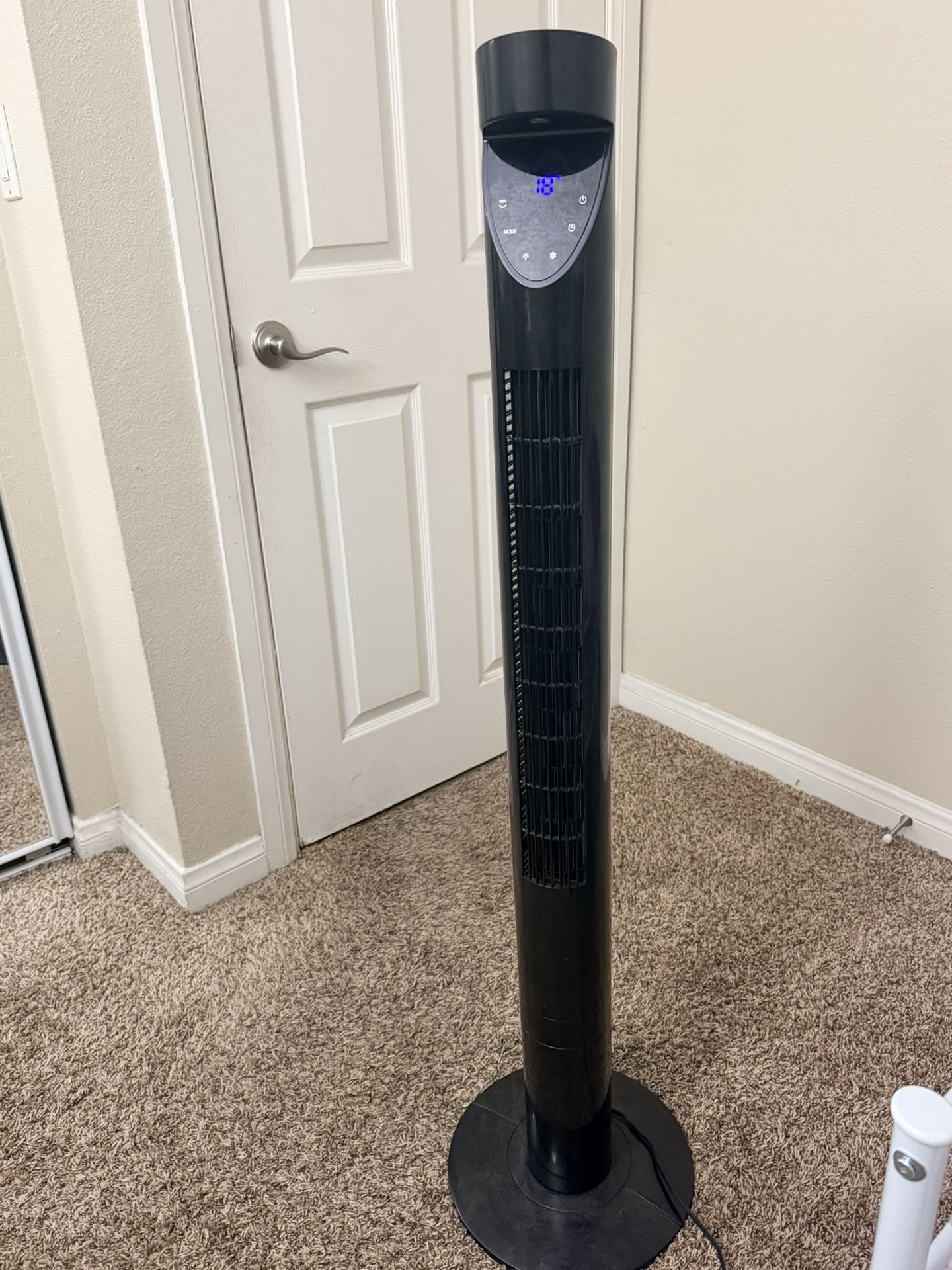 Tower fan