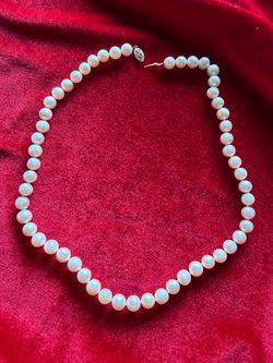 Beautiful Pearl Necklace