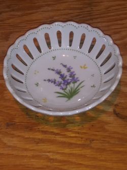 Lavender Cutout Trinket 4" Diameter Bowl Dish