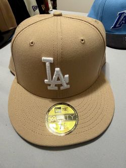 LA HAT