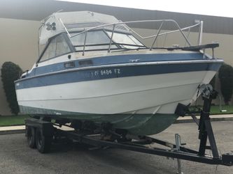 25’ BOAT & TRAILER FOR SALE