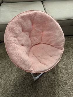 Child’s Pink Saucer Chair