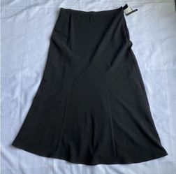 Focus 2000 Skirt Midi Flare Stretch Lined Side Zip/Button Black Women’s 14 NWT