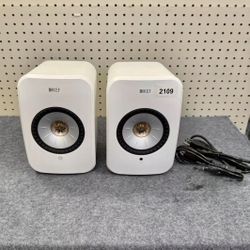 KEF LSX II LT Stone White Wireless Hi-Fi Speakers – Audiophile-Grade, Streaming-Ready, Stunning Design
