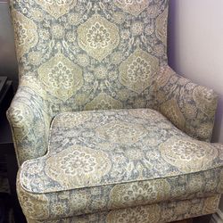 Sofa accent chair