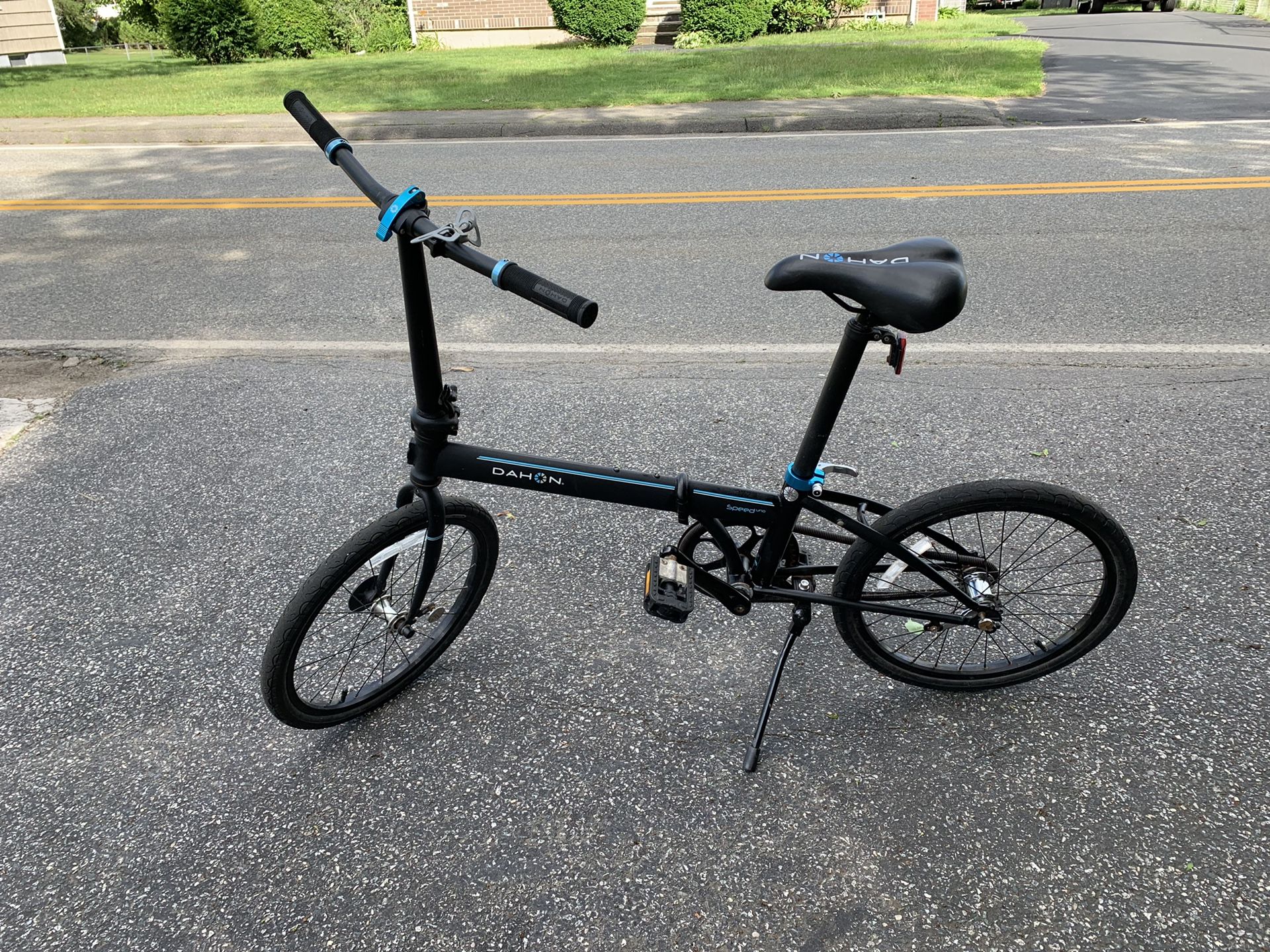 Dahon folding bike