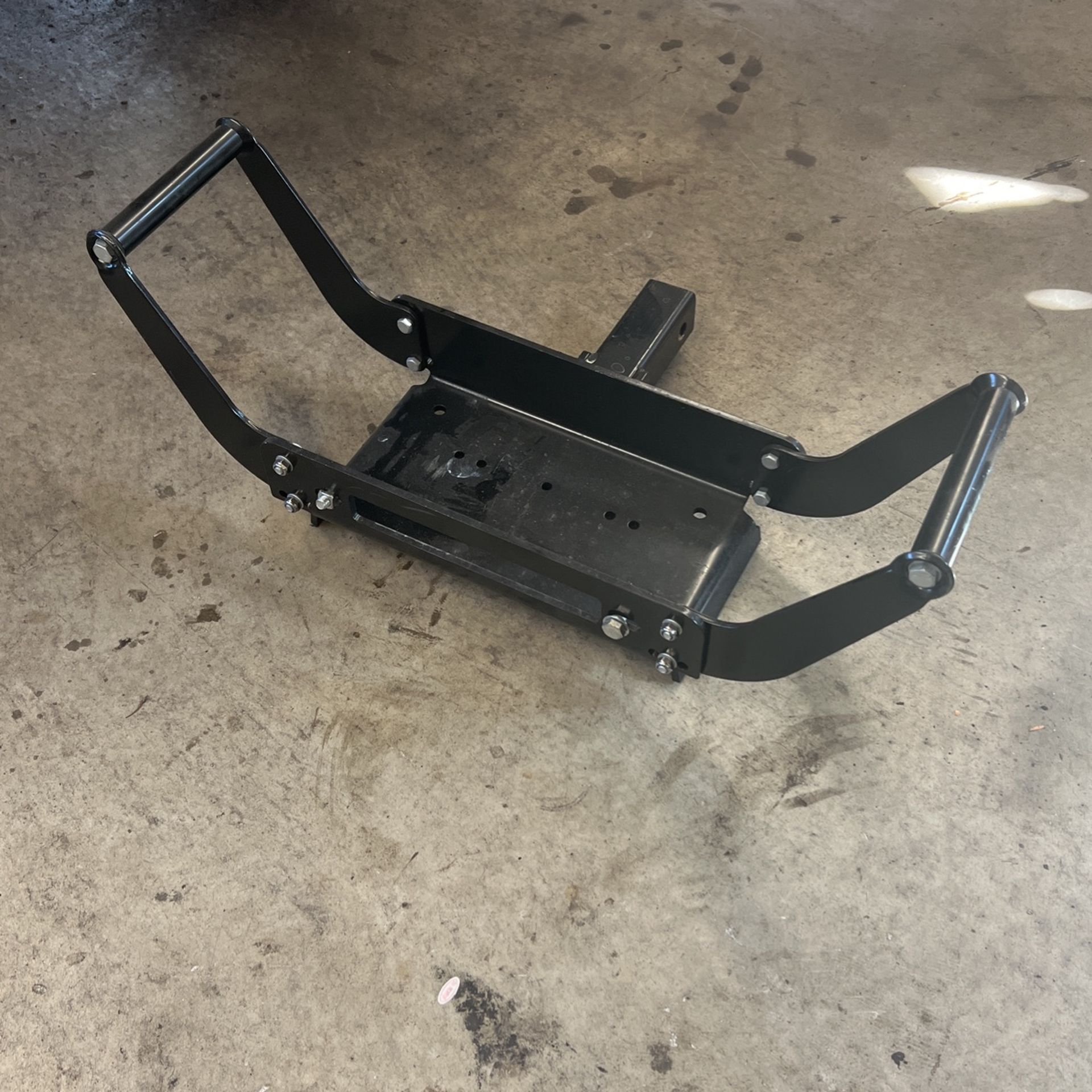Winch Hitch Mount