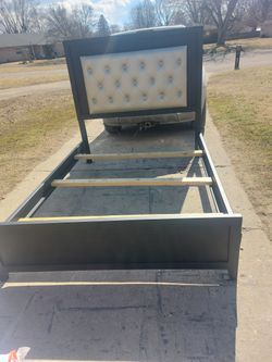 Queen Size Bed Frame 