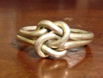 Sterling silver loop ring size 7 grams 3.1