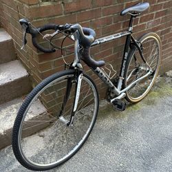 Focus Mares Cyclocross Bike - $465 / Frame size: 54