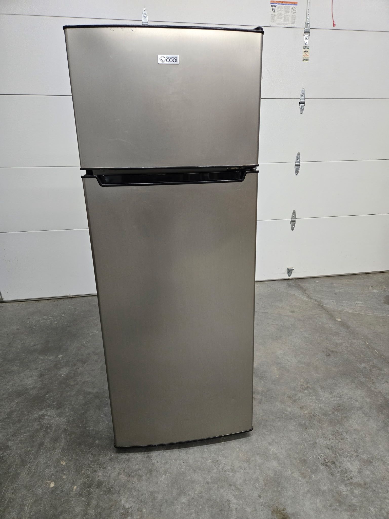 Refrigerator 