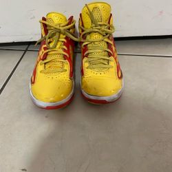 Jordan basketball shoes – yellow/red youth