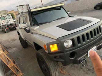 06 Hummer H3 trade