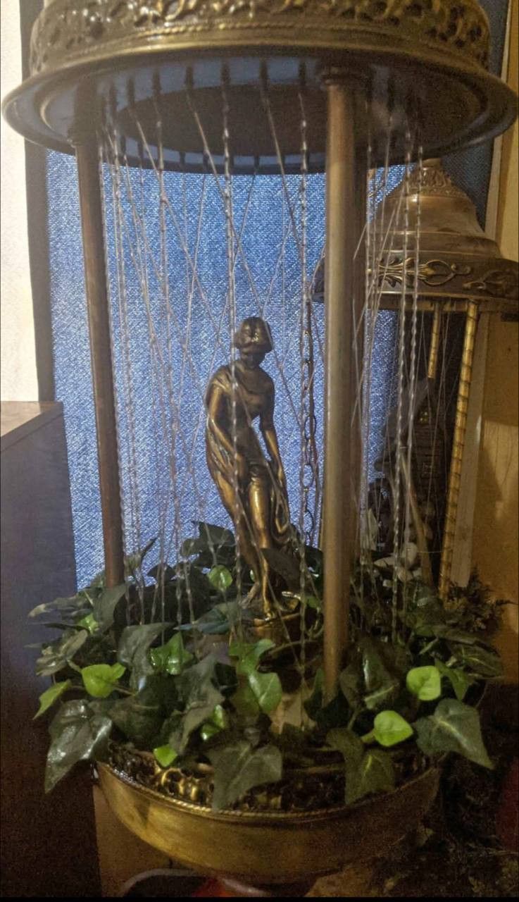 Vintage Oil Rain Lamp. 