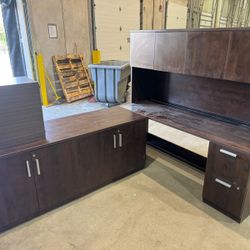 desk