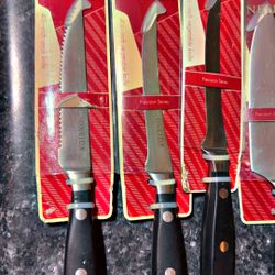 Oneida Knife Set 