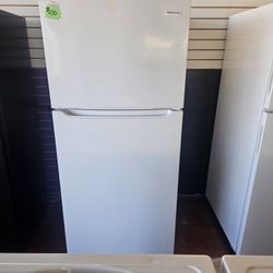 Frigidaire Refrigerator 
