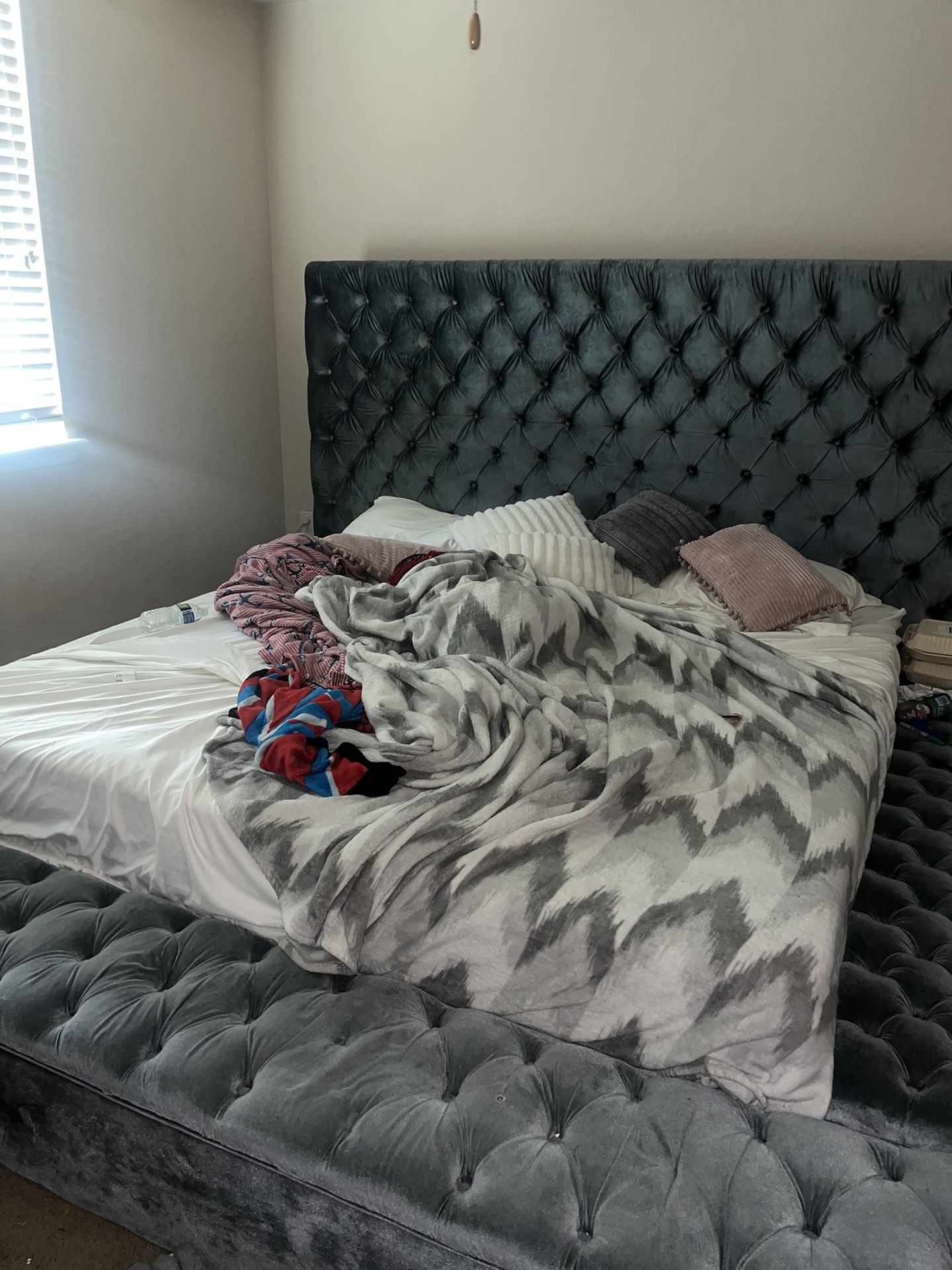 King Size Storage Bed